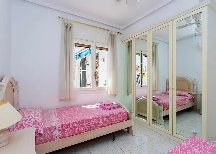 Ch Sola Villa *