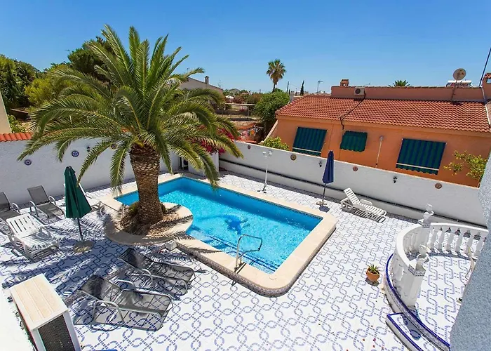 Villa Ch Sola