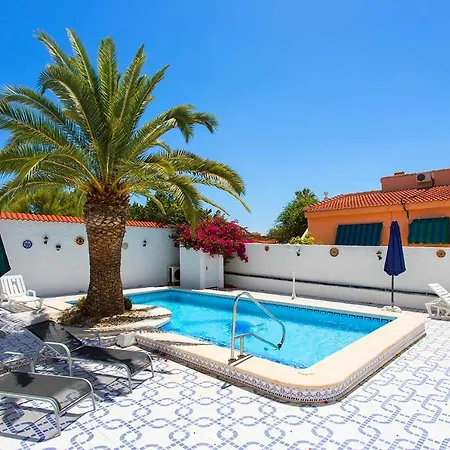 Ch Sola Villa *